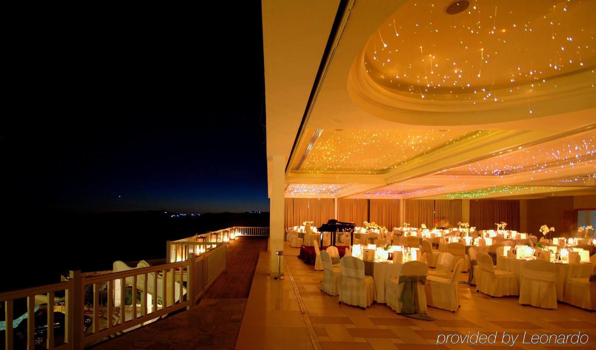Royal Myconian - Leading Hotels Of The World Elia  Restoran gambar